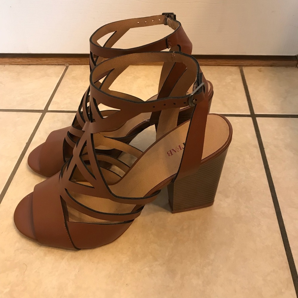 Chunky heels